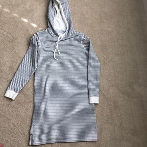 Vineyard Vines Hooded Casual Dress